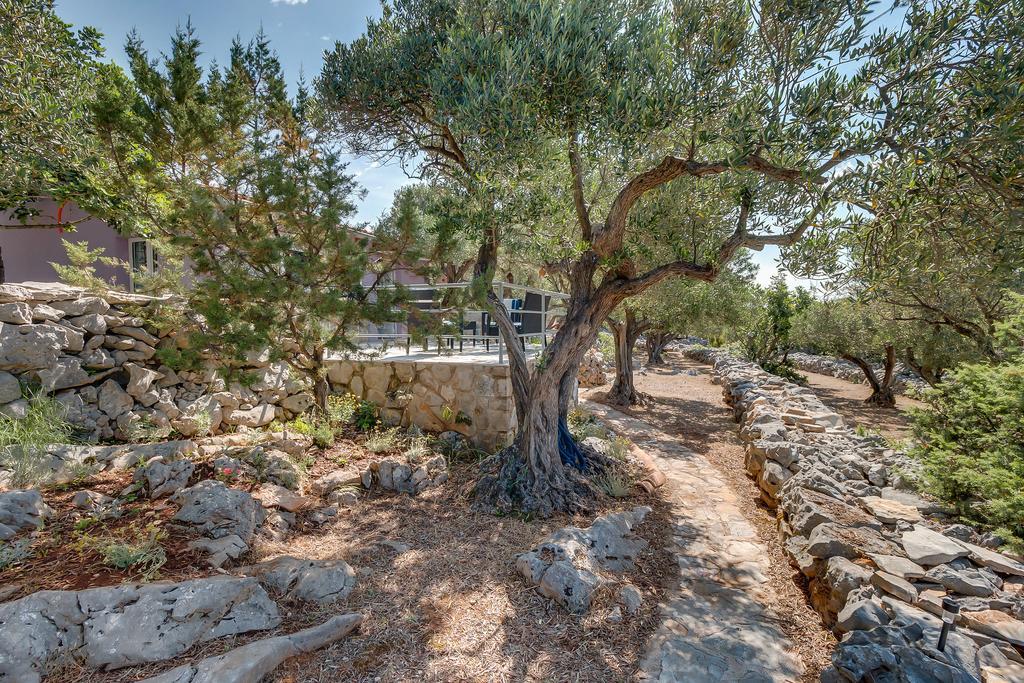 Holiday Home Nikol Veli Lošinj Exteriör bild