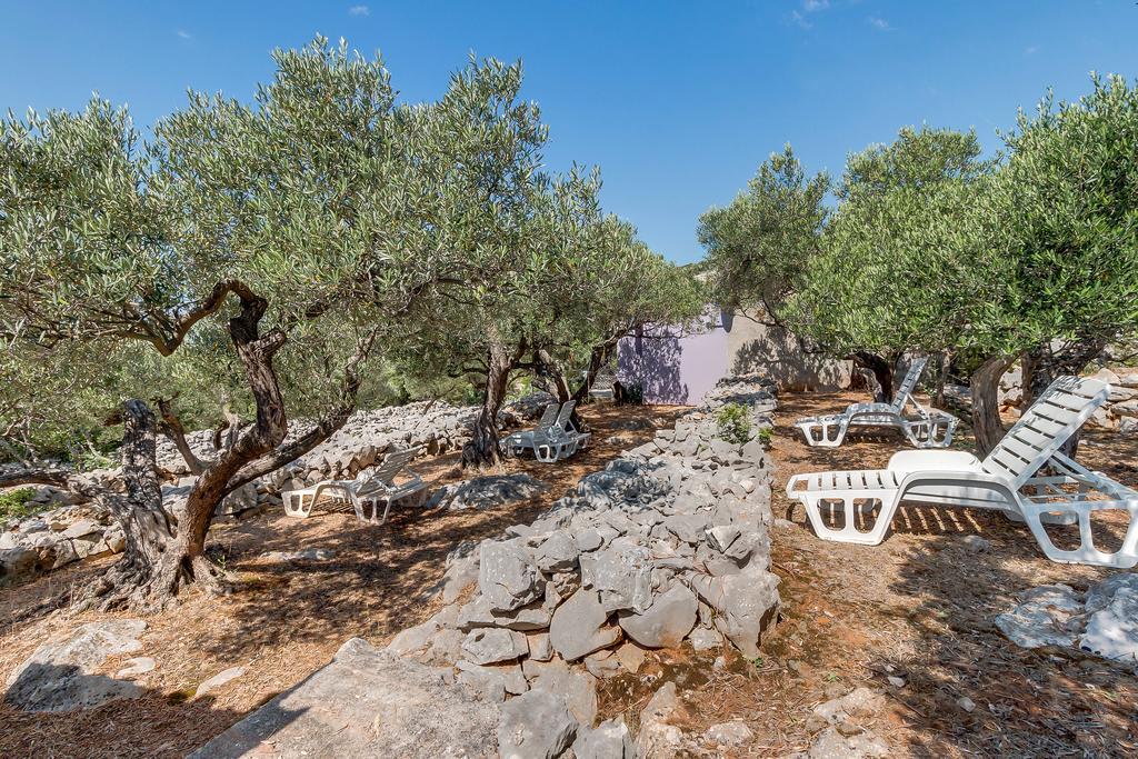 Holiday Home Nikol Veli Lošinj Exteriör bild