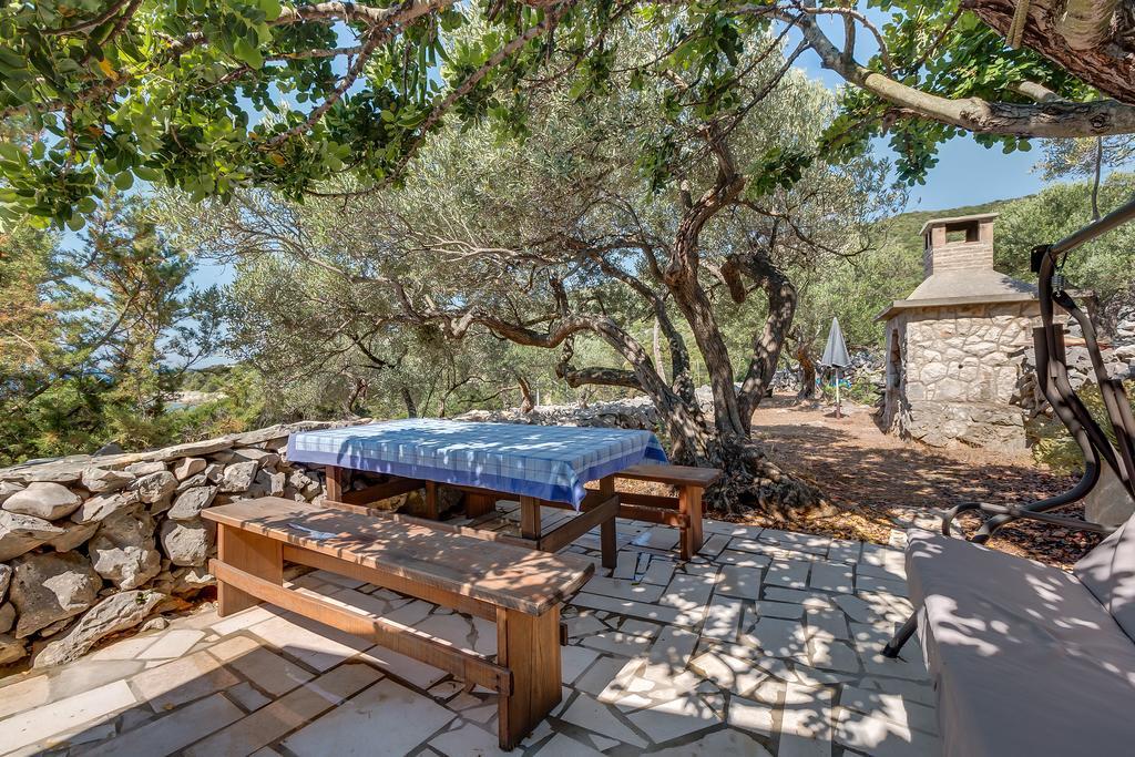 Holiday Home Nikol Veli Lošinj Exteriör bild